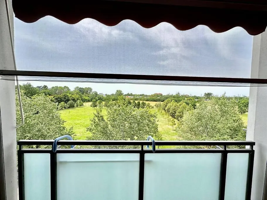 Tranquilla Terrazza Nel Verde Con Garage By Revenue House Apartment Milan