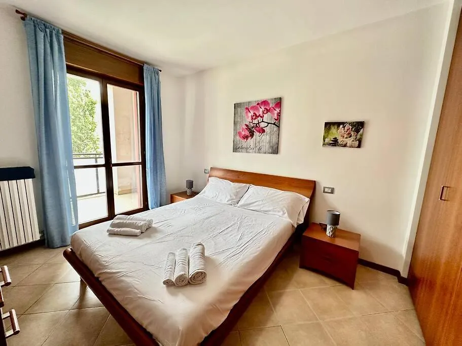 Apartamento Tranquilla Terrazza Nel Verde Con Garage By Revenue House Milán